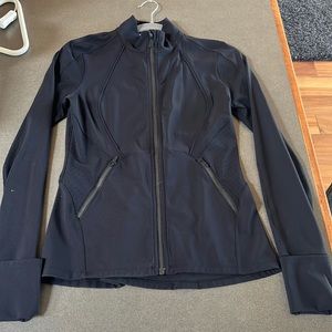 🍋 Lululemon jacket size 8